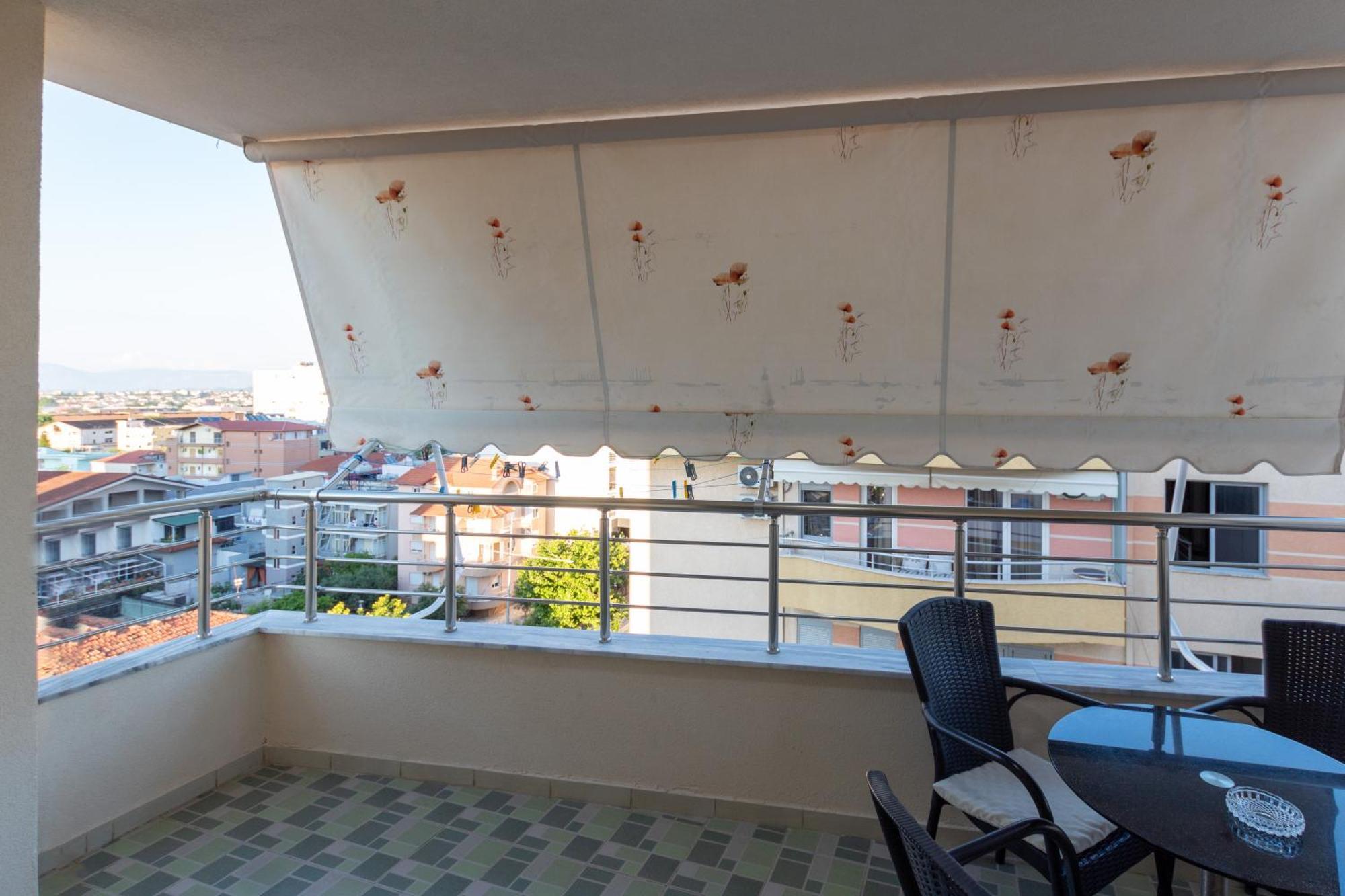 Apartment Spacious 2 Bedroom In